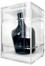 Chateau Carmes Haut brion "Coffret Marie-Jeanne special edition " 2016 (in plexiglas)